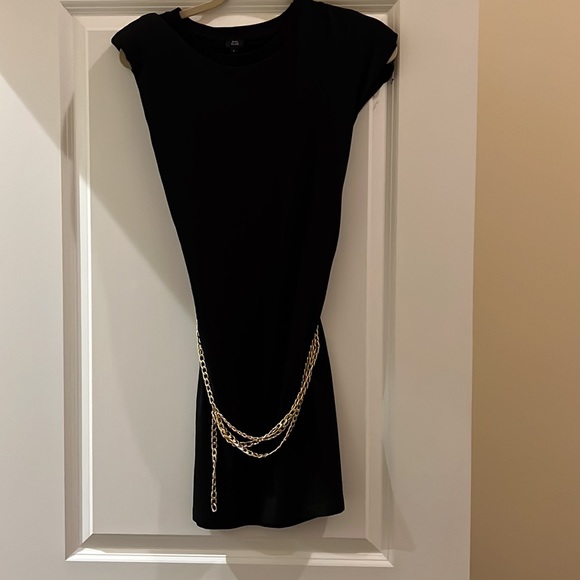 River Island Chain Belted Shoulder Dress - Picture 4 of 5